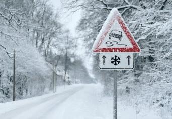 Neve e ghiaccio: come preparare l’auto per viaggiare in sicurezza.